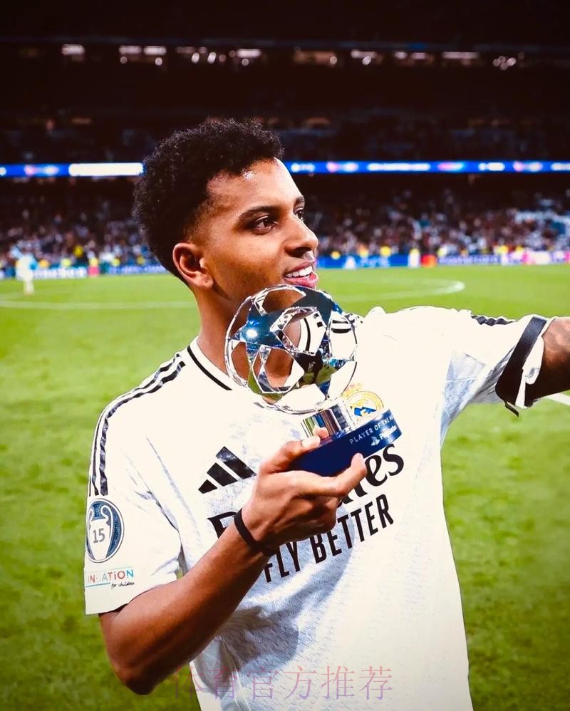 记者：罗德里戈想留在皇马 他希望赢得阿隆索信任